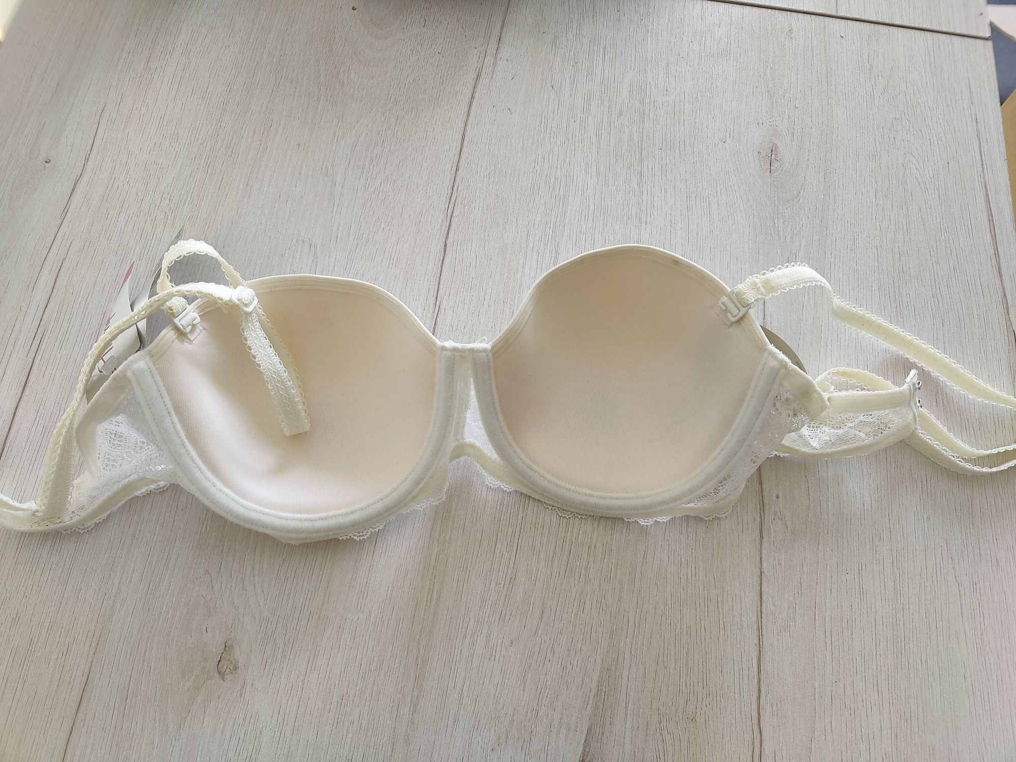Triumph Lovely Angel Curves WDP 85A