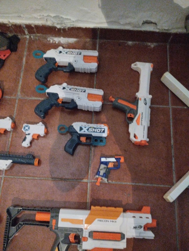 Vendo várias pistolas nerf