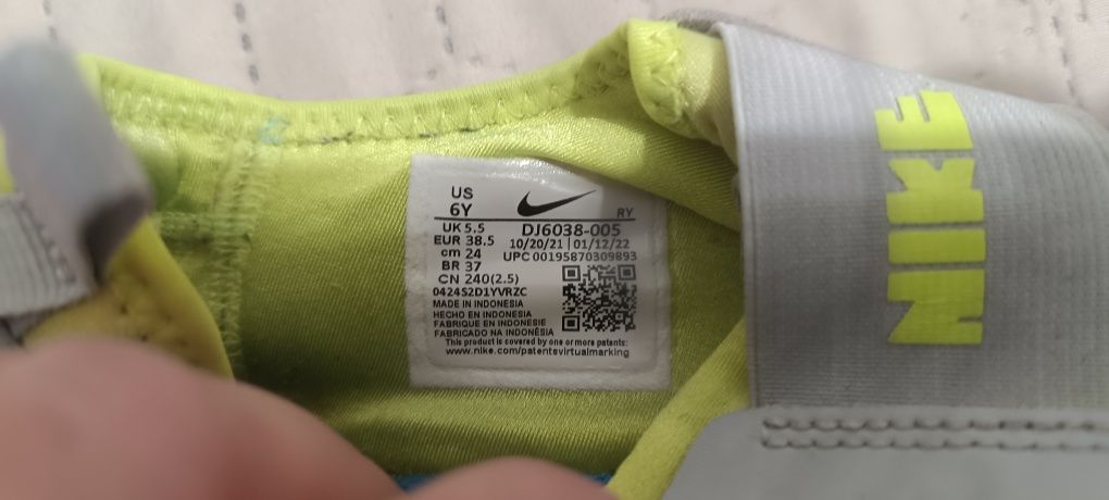 Кросівки NIKE FLEX RUNNER 2, 2022 р., 38 р., 24 см