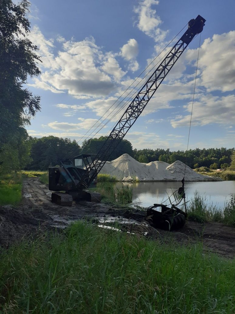 Kopanie, pogłębianie stawów.Koparka linowa KM-251,motopompa powodziowa