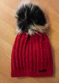 Nowa czapka damska  zimowa