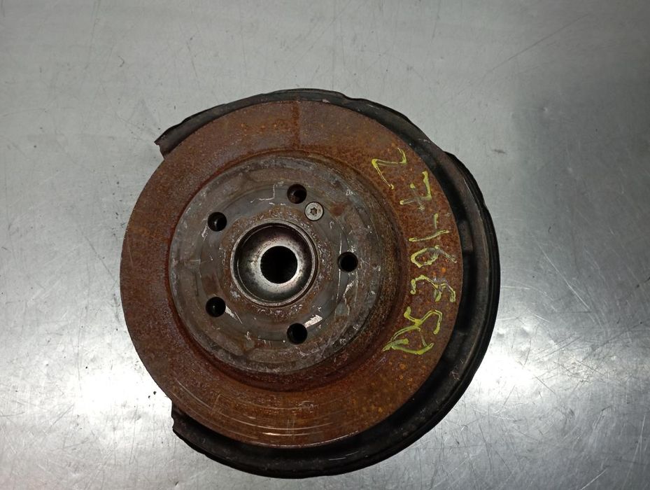 Manga de eixo trás esquerda MERCEDES-BENZ Classe E (W212)