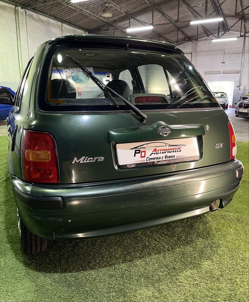Nissan Micra 1.0i