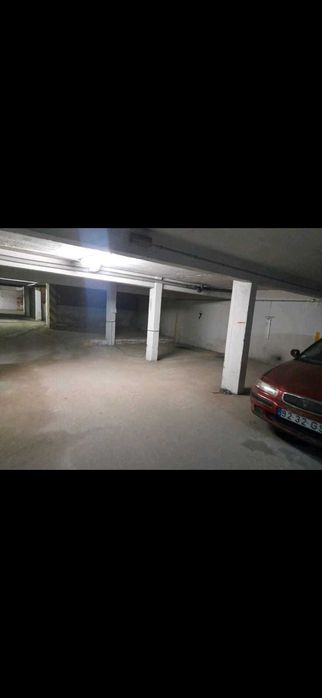 6 Garagem em Olhão