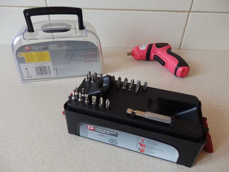 Wkrętarka Akumulatorowa 4,8V Performance Power