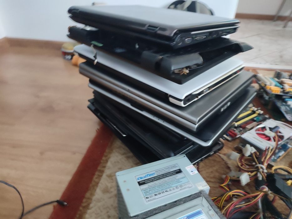 Laptopy i części