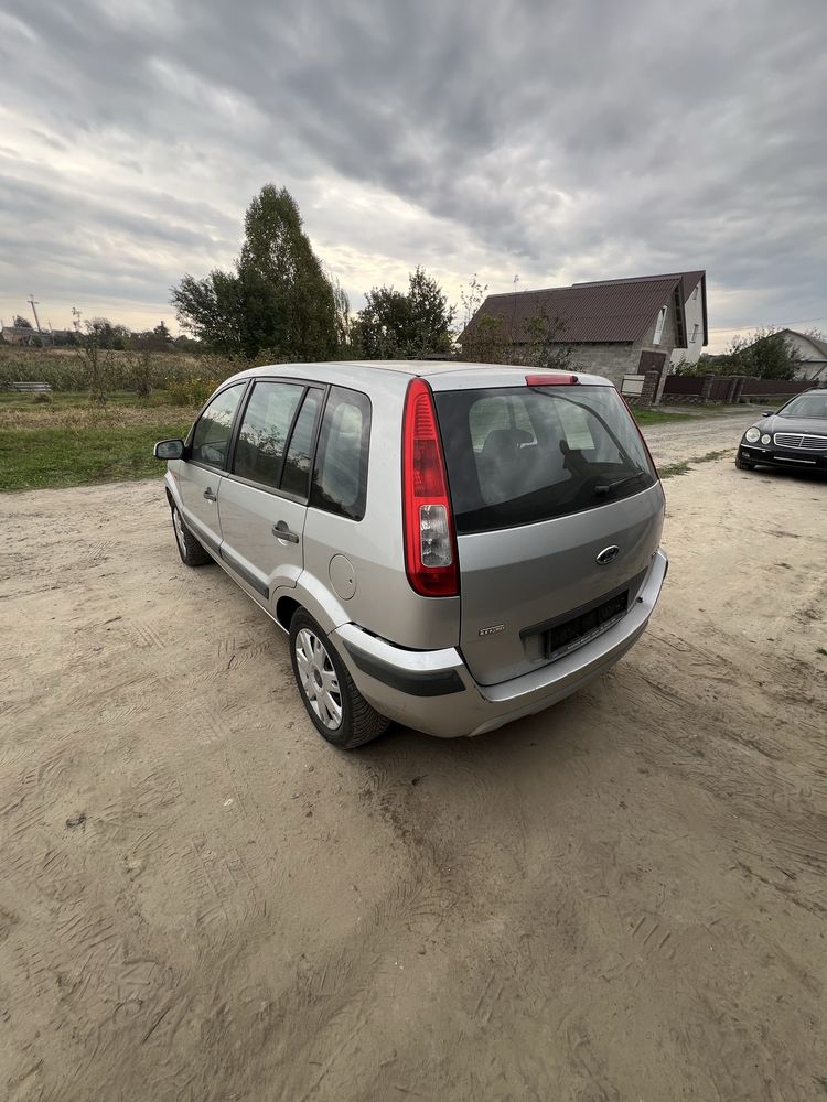 Розборка Ford Fusion 2005-2012 розборка запчасти