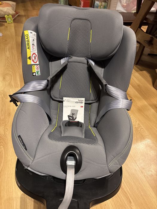 Britax Romer Dualfix M I-SIZE