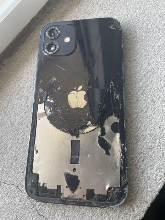 Iphone 12 mini no estado que se encontra