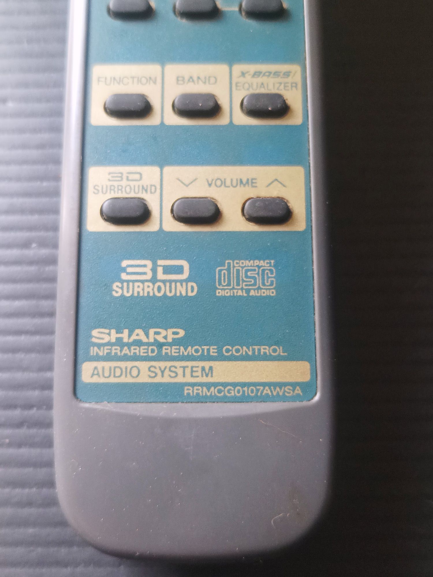 Controlo remoto Sharp mod. RRMCG0107AWSA