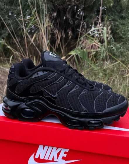 Buty Trampk Nike Air Max TN Black R.45