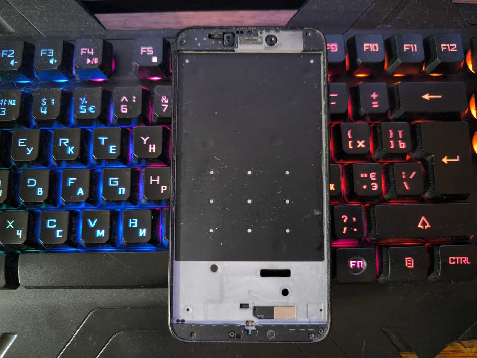 Xiaomi Redmi 4X без дисплея и аккумулятора