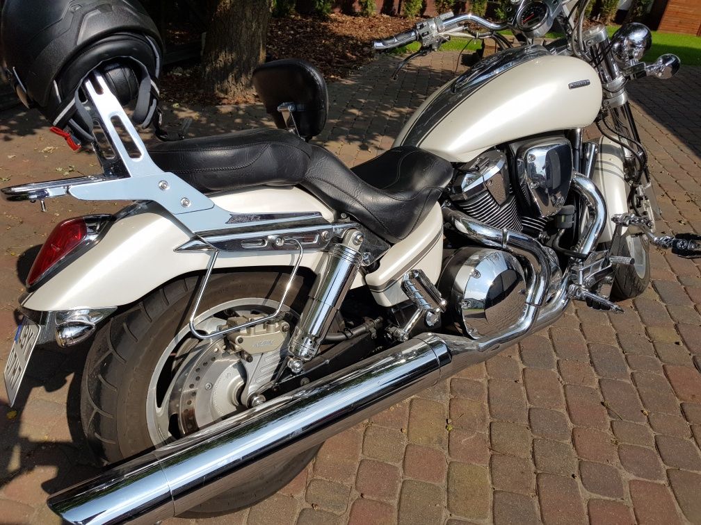 Motocykl Honda VTX 1800