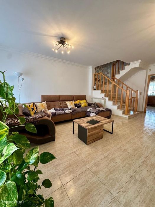 Moradia T3 em Caneças - Odivelas
