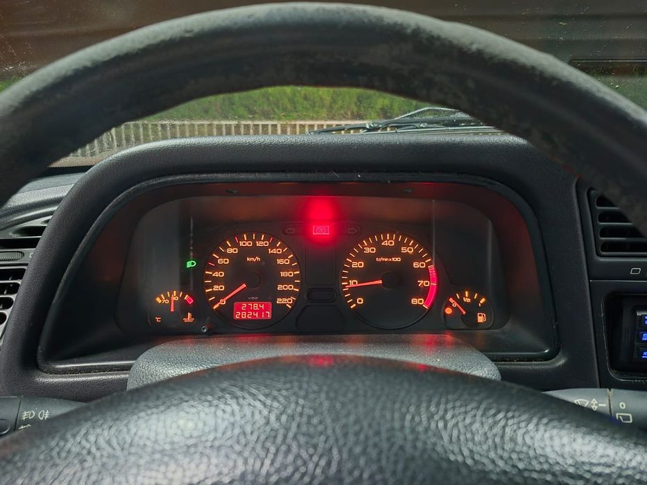 Peugeout 306 1.4 em bom estado