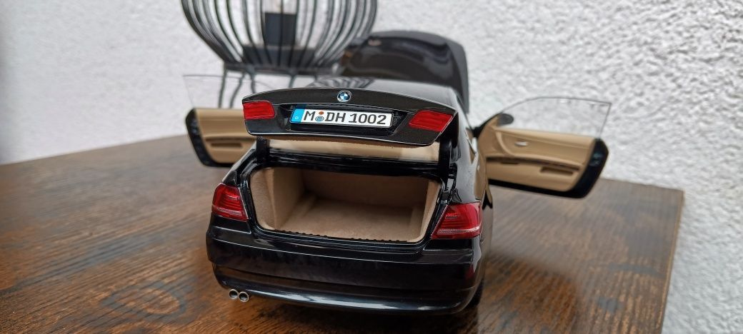 BMW E92 Coupe 1/18 Kyosho