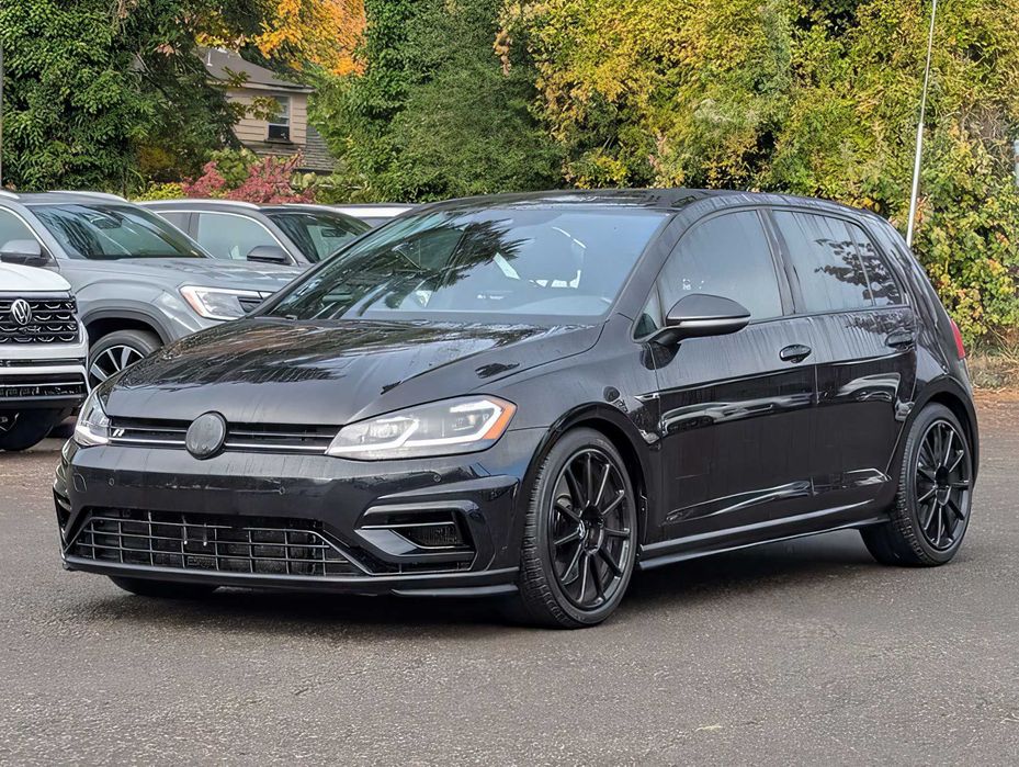 Volkswagen Golf R      2019
