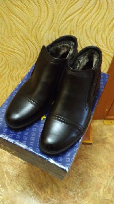 Зимние кожаные ботинки мужские