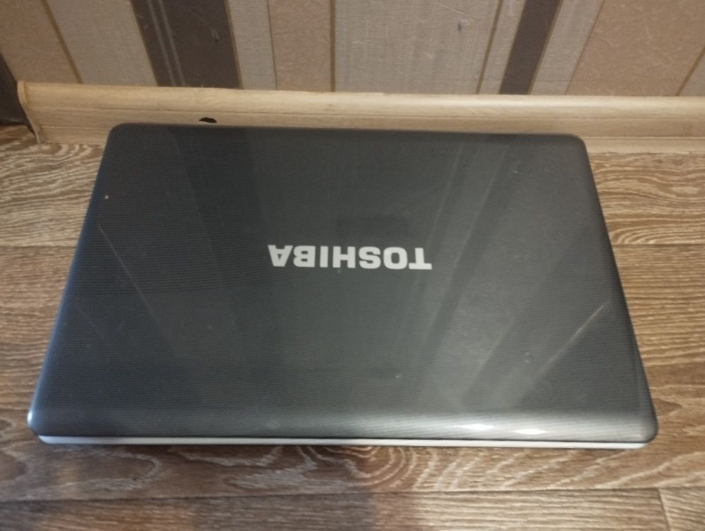 Ноутбук Toshiba satellite L550