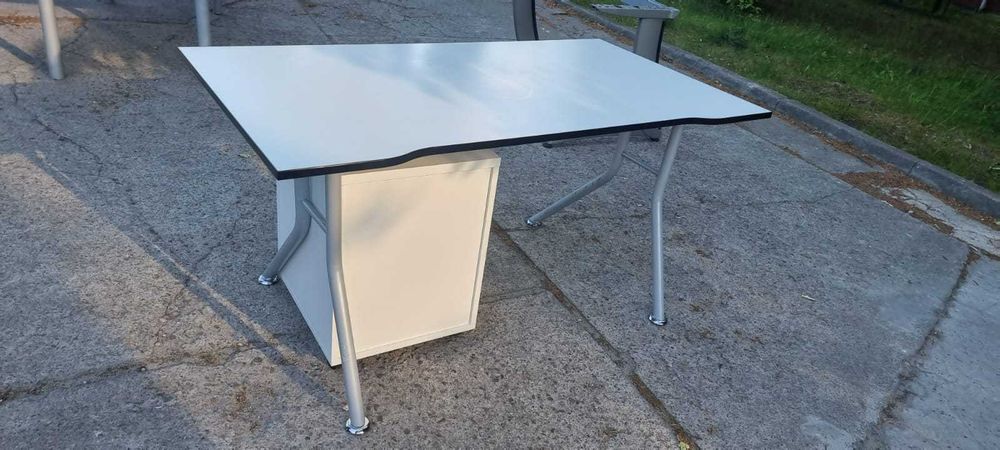 Biurko białe 140x80 biurka