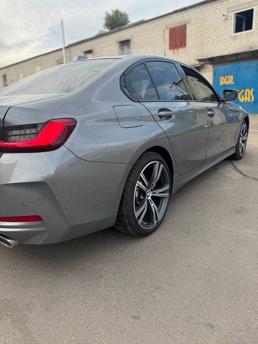 BMW 330i xDrive 2023