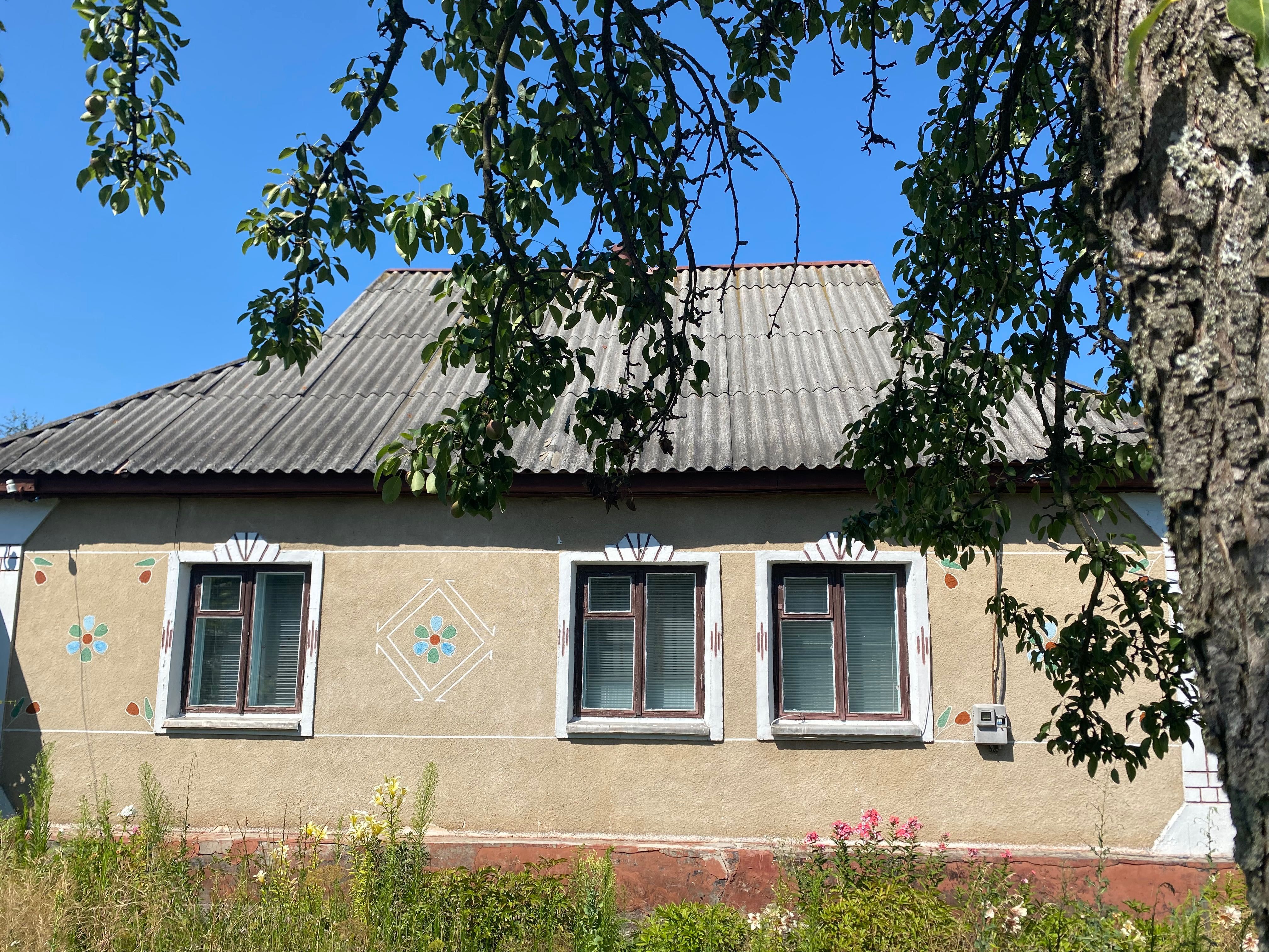 Продам будинок в пгт Першотравневе Житомирської області