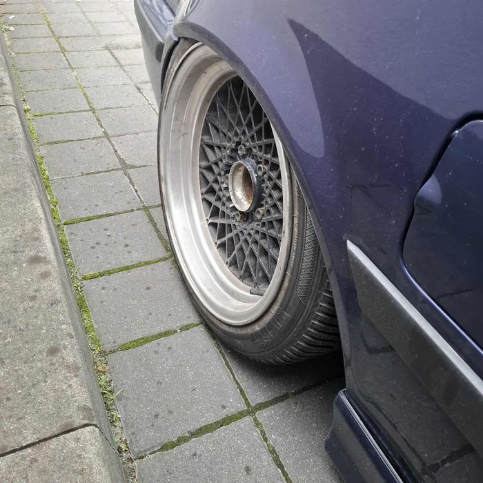 Felgi mesh r16 8j 5x120