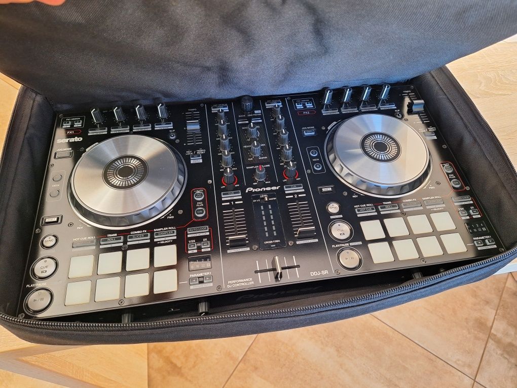 Kontroler Pioneer DDJ-SR