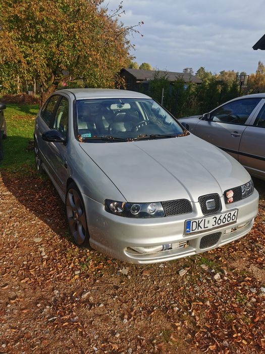 Seat leon 1m 1.8t 4x4 top sport 300KM możliwa zamiana quad lub auto