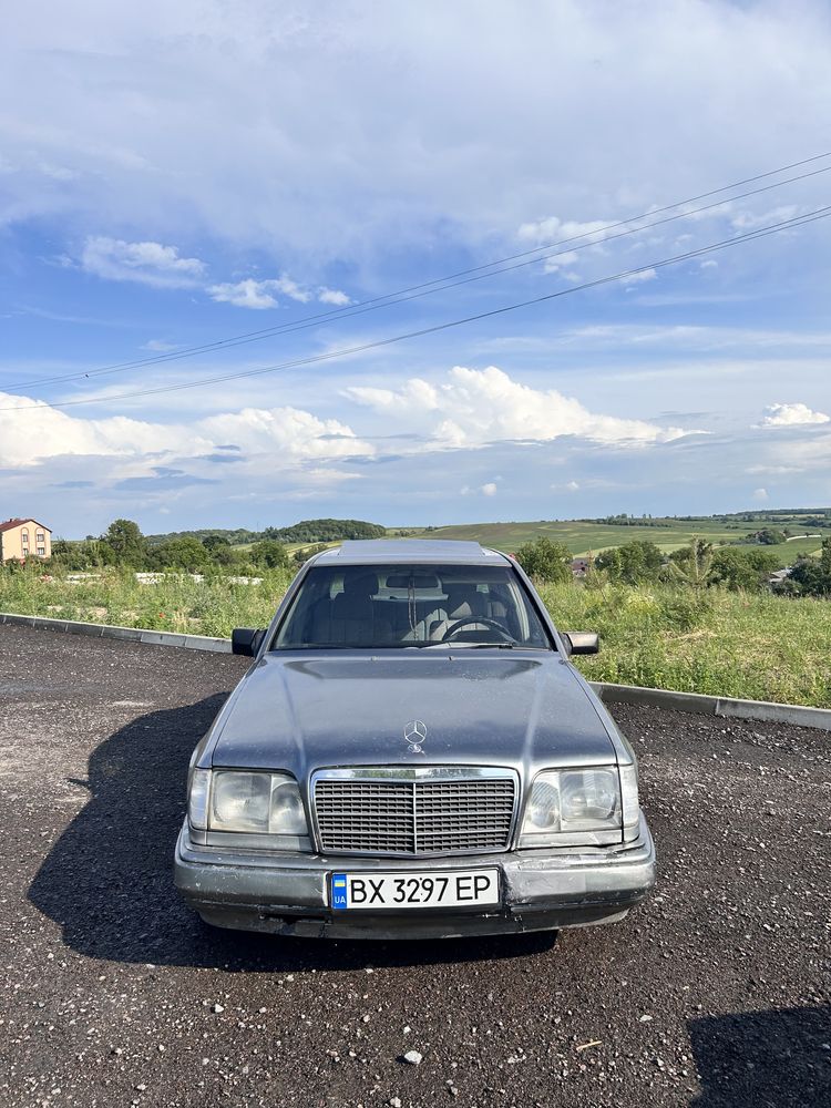 W124 230E
