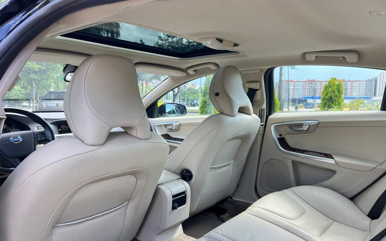Volvo S60 - 2011