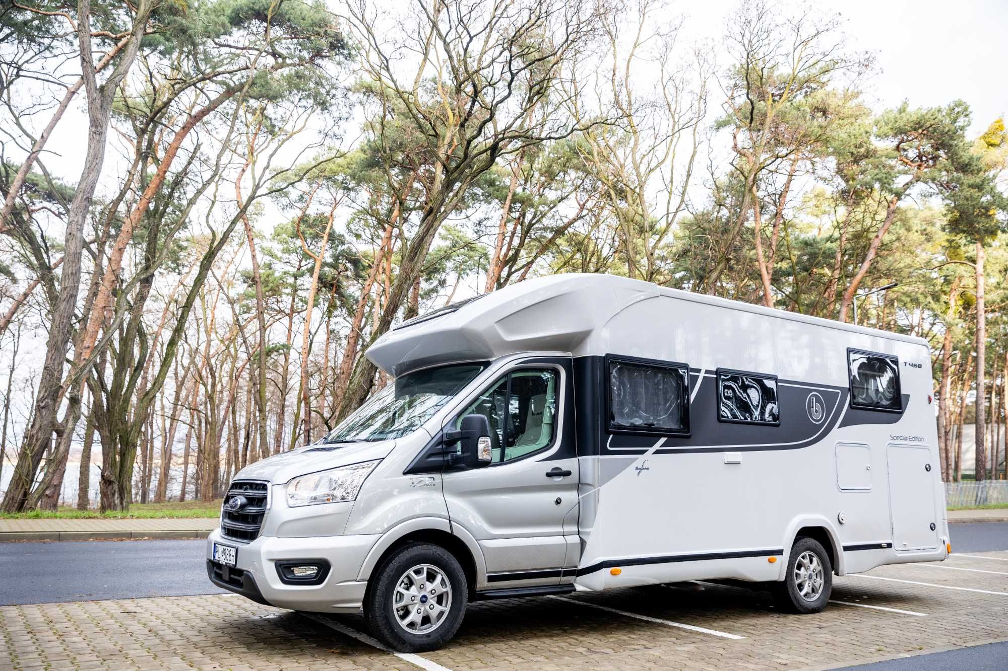 Kamper na wynajem Benimar Tessoro 468 Special Edition 4-osobowy