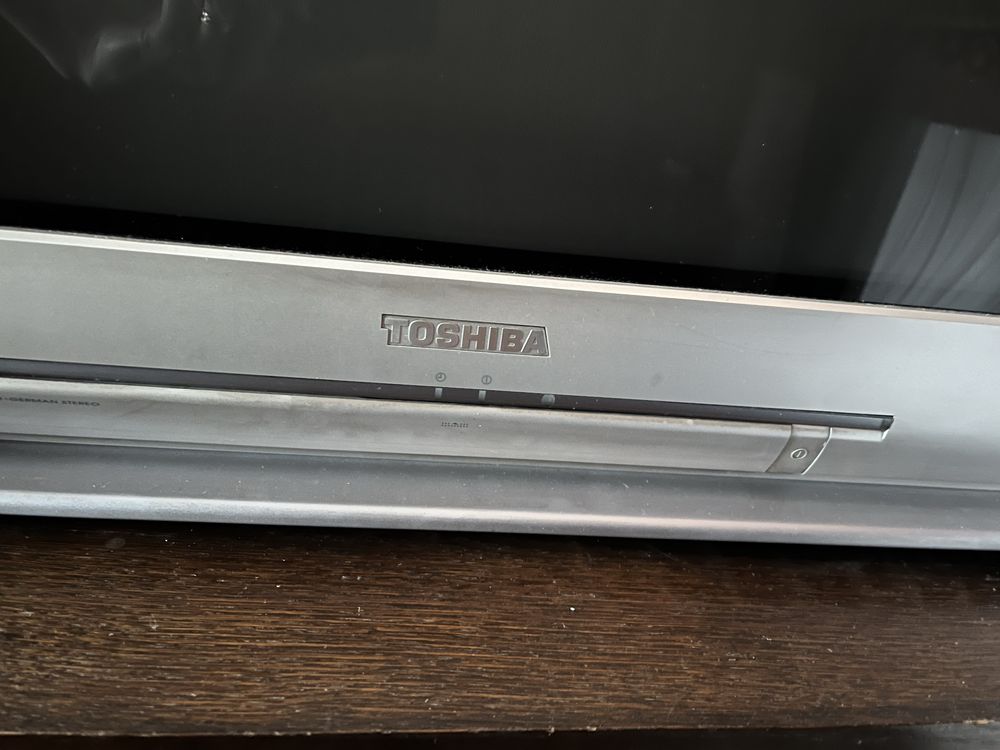 Продаю телевизор Toshiba