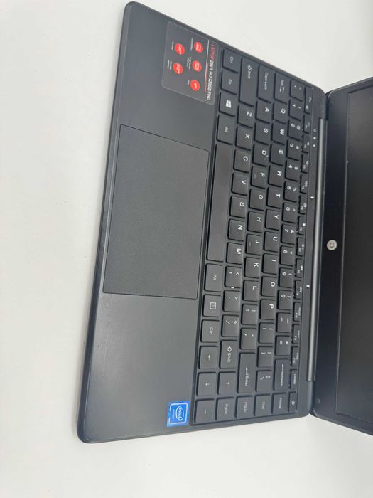 Laptop techbite zin 3 4GB RAM/128GB WIN10 INTEL CELERON N4020