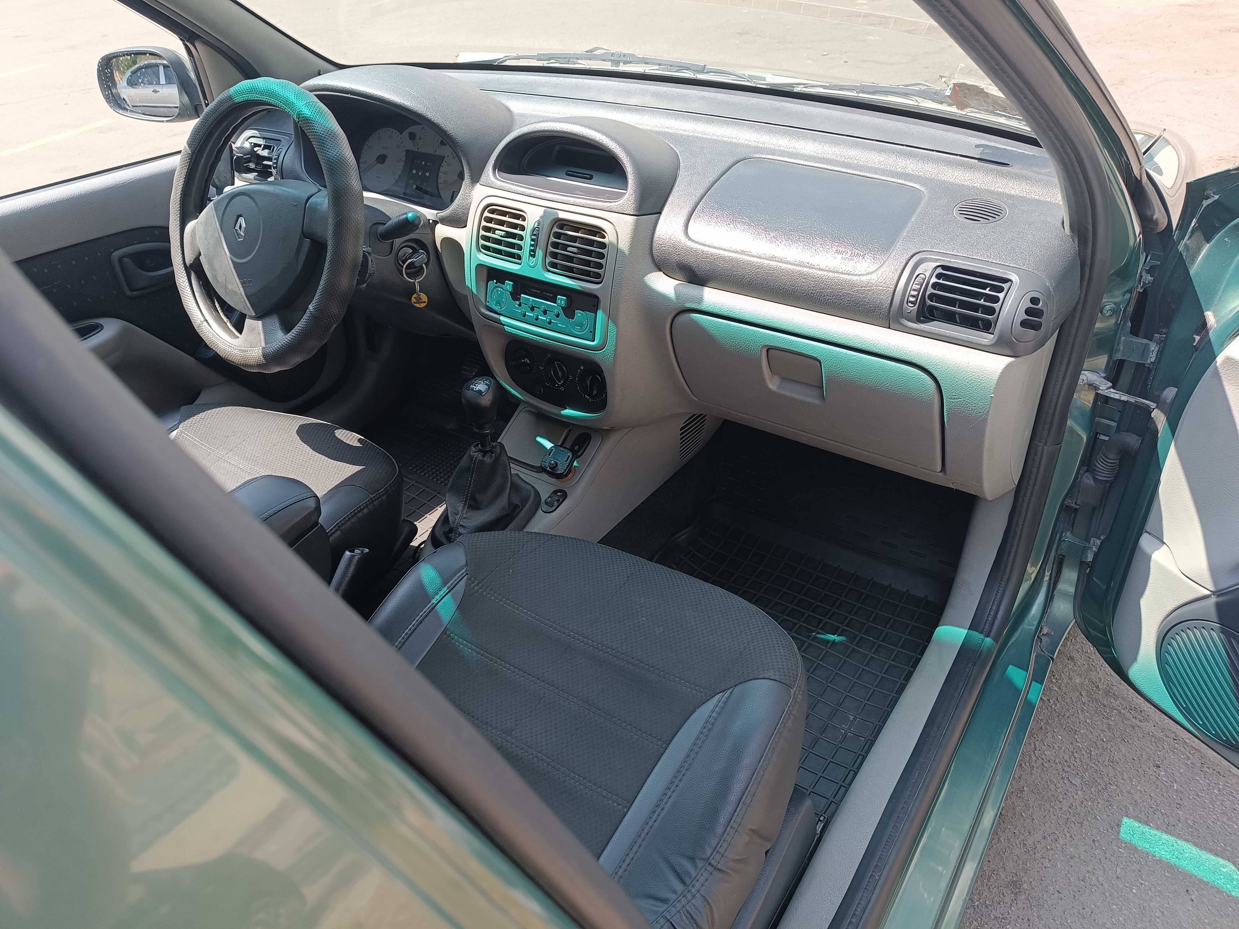 Renault Clio Symbol 2003р 1,4 16V