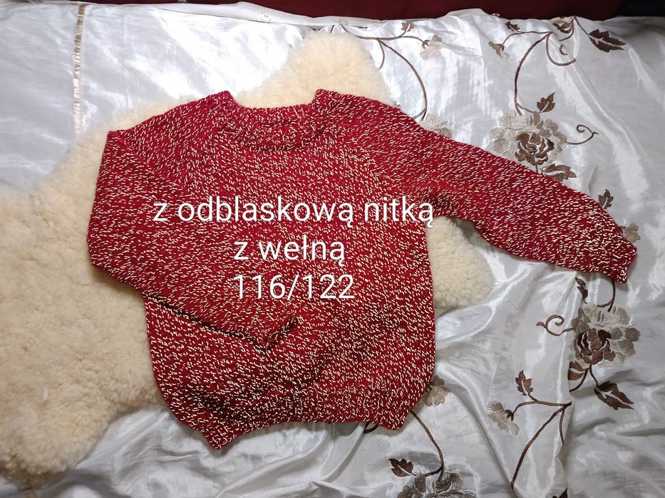 Sweter świąteczny z wełną i nitką odblaskową na 116 do 122 ręcznie