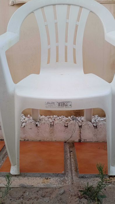 Cadeiras de PVC brancas (cadeiras de esplanada)
