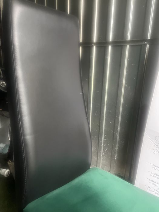 Krzesla werulowe siedziska 4 sztuki