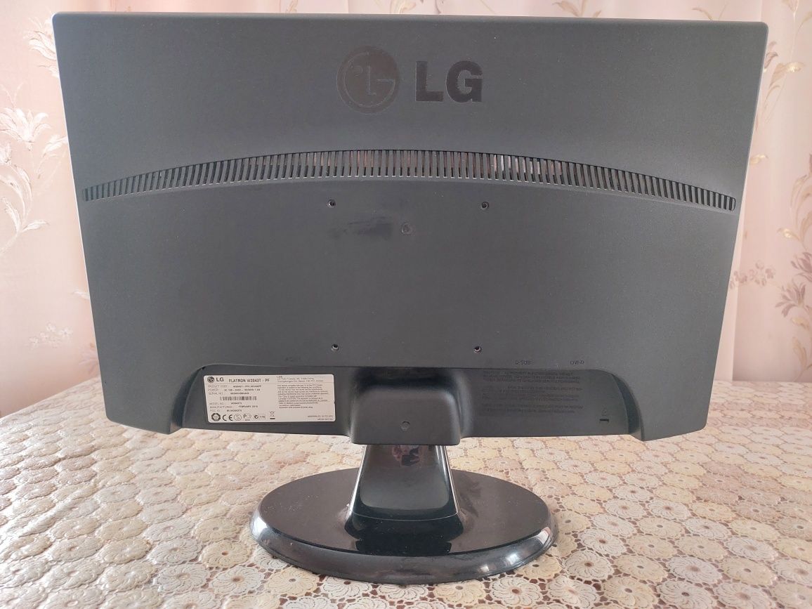 Монітор LG 19" VGA/DVI