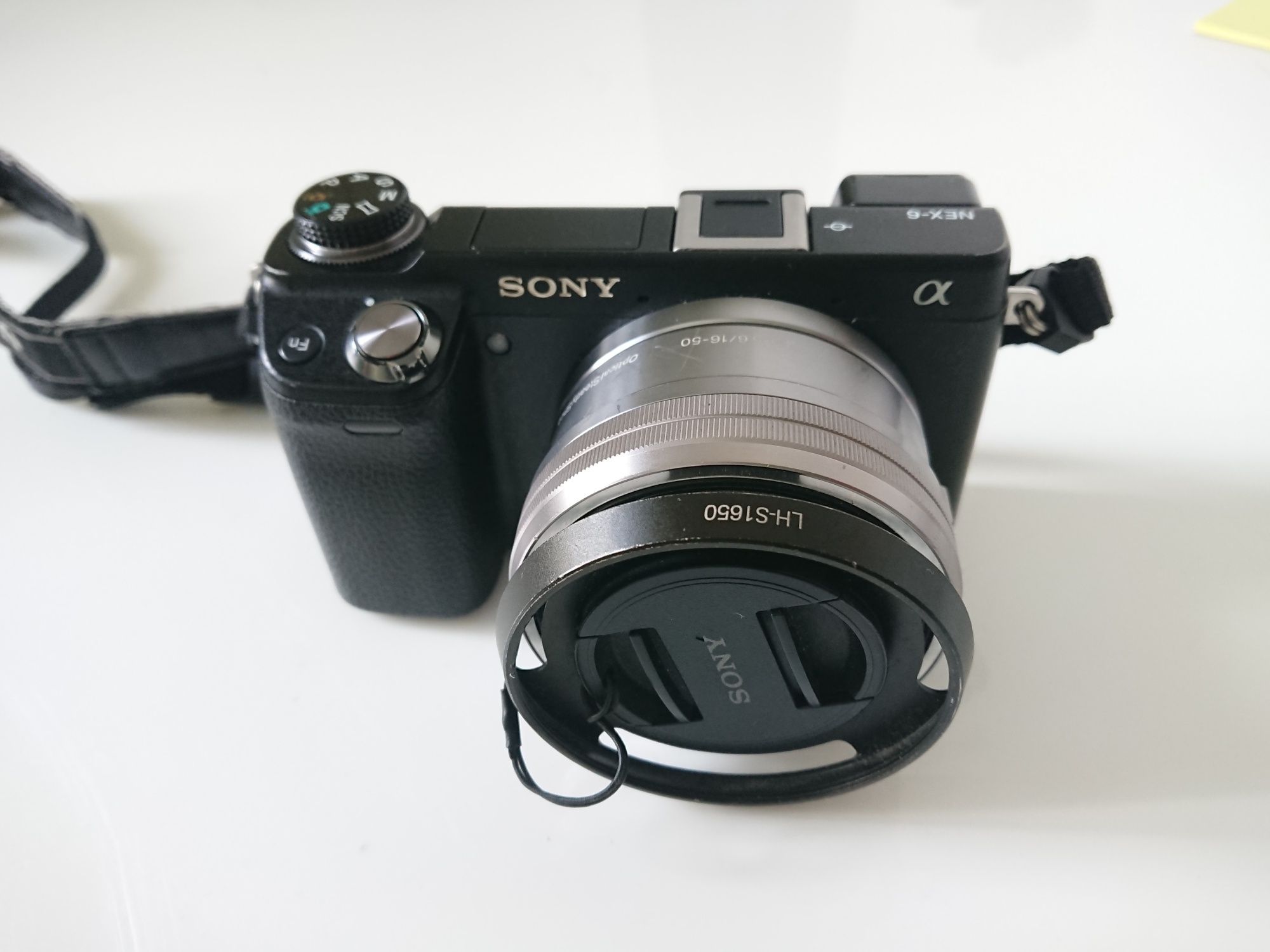 Sony Nex 6 SEL 16-50