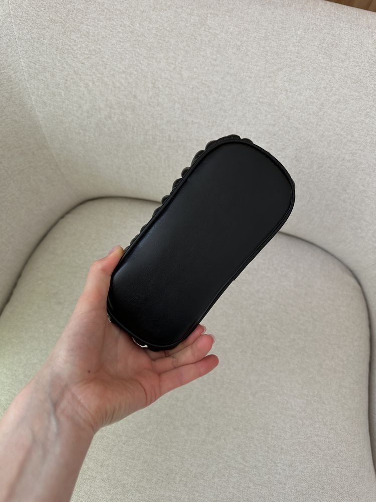 Torebka Miu Miu matelasse vanity black