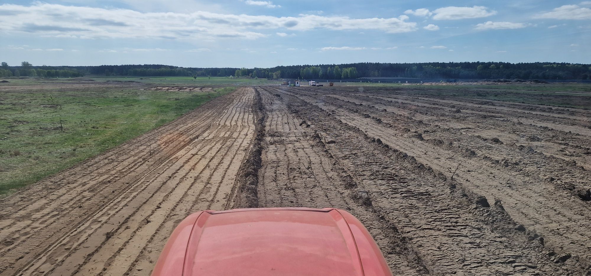 Mulczowanie powierzchniowe, wgłębne, rozdrabnianie czyszczenie dzialek