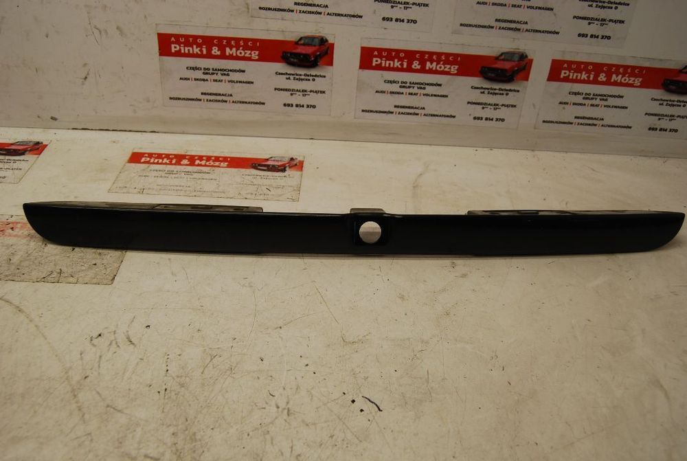 LISTWA KLAPY TYŁ BLENDA 8D9827574 8D9827576 AUDI A3 8L 96-03 LY7M/ LY5M/ LZ5L