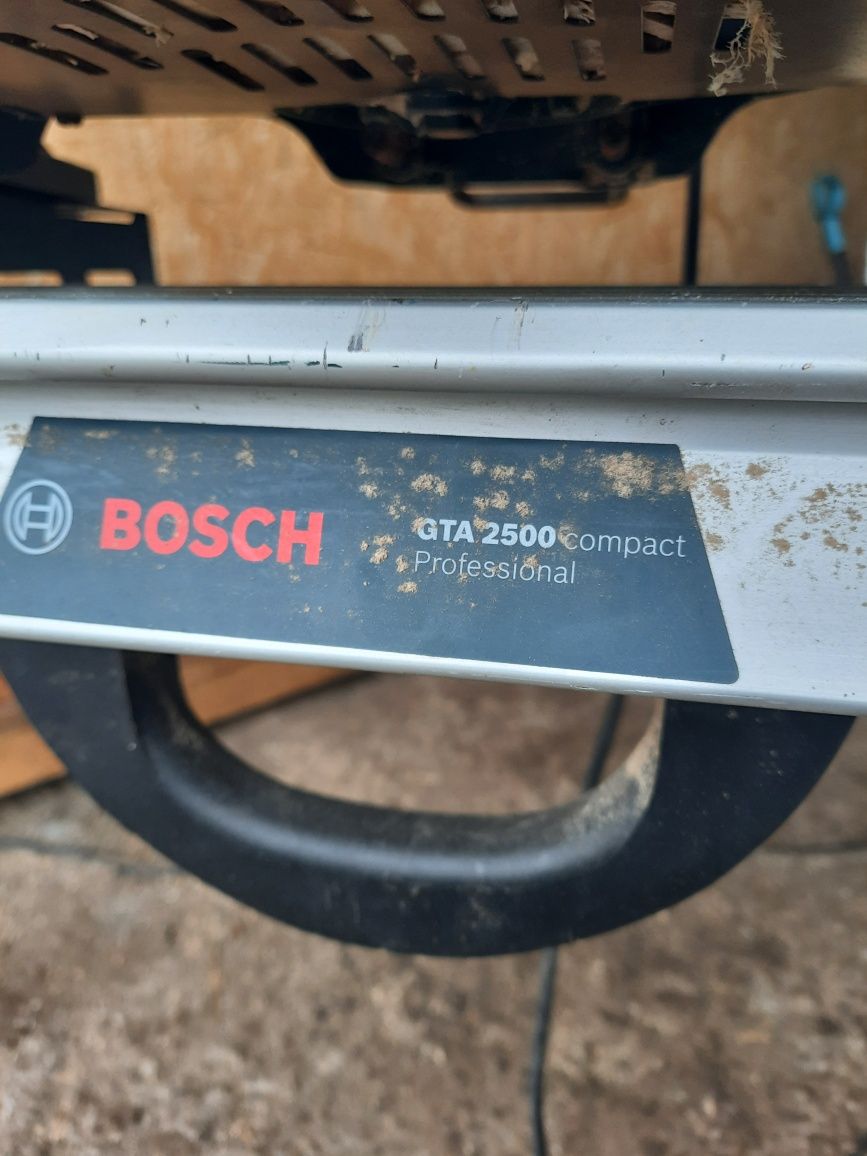 Ukośnica Bosch gtm 12  stół gta 2500