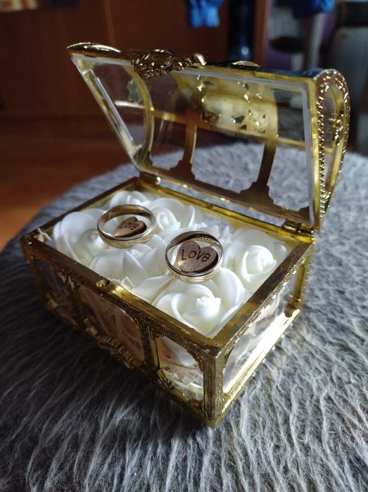 Szkatułka na obrączki