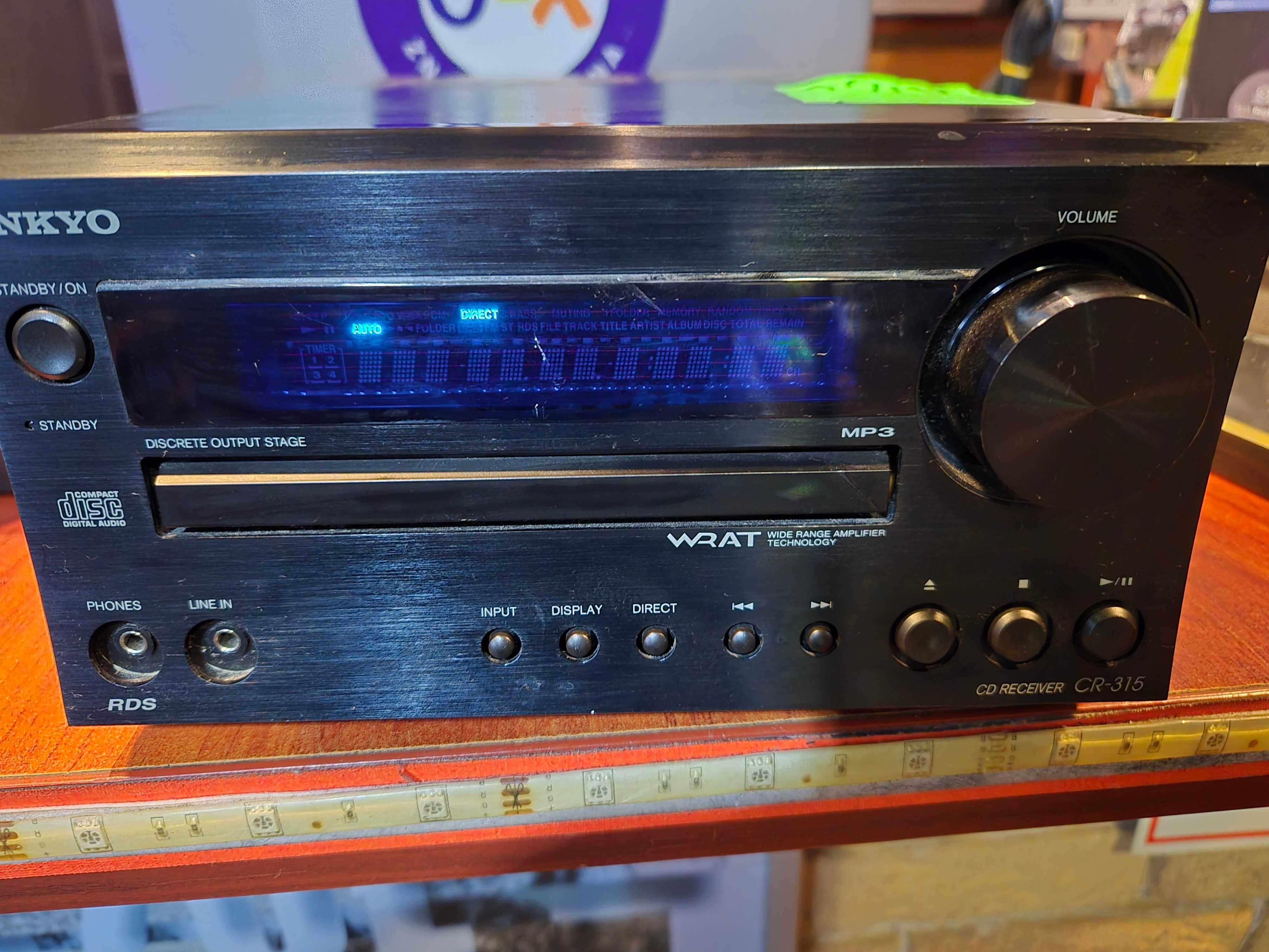 Amplituner Onkyo z CD.. Czarny AL. Polecam