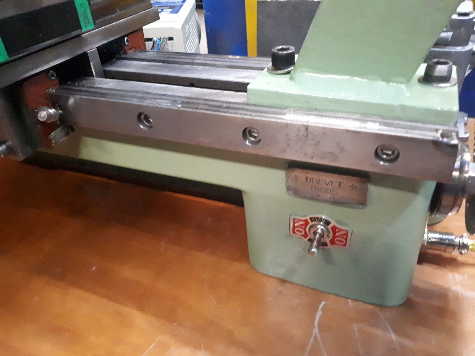 Mini torno mecanico