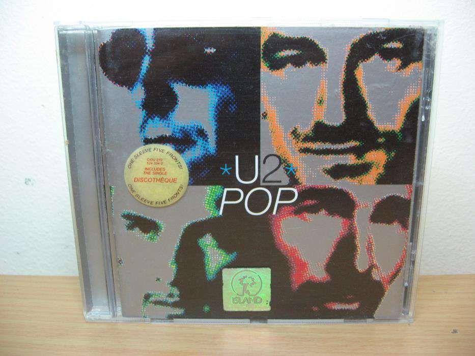 Cds de musica dos U2