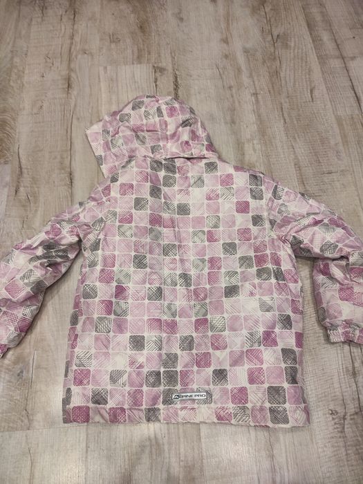 Куртка и комбинезон