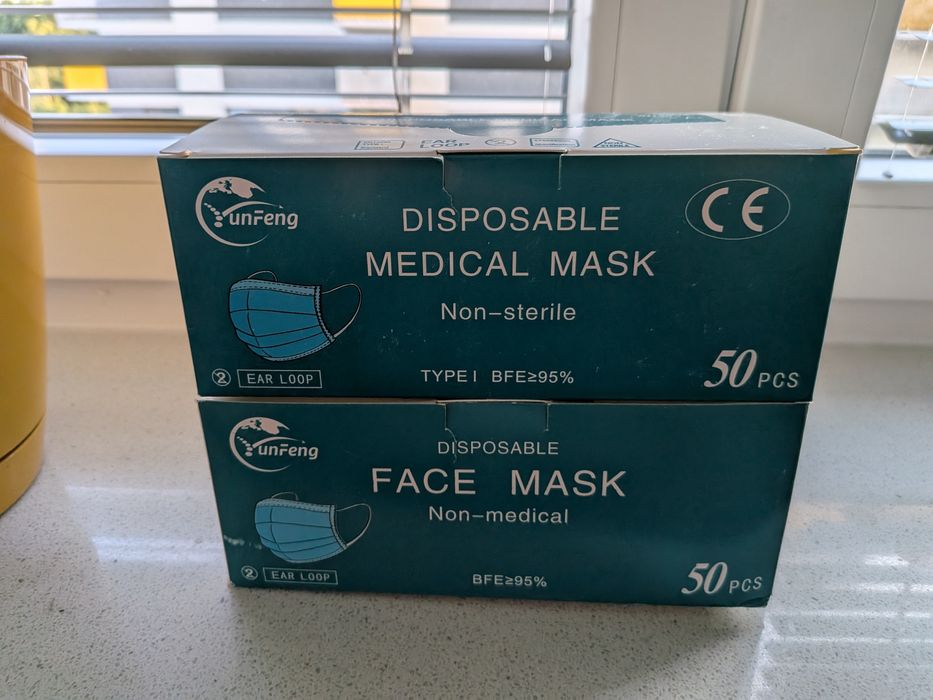 Maseczki chirurgiczne jednorazowe 100szt